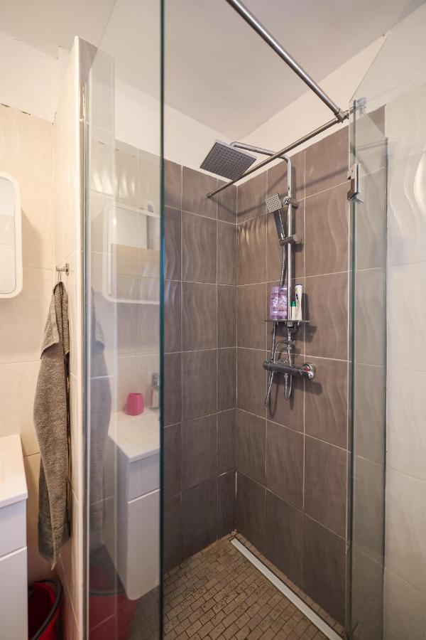 Coco Apartment Пировац Екстериор снимка